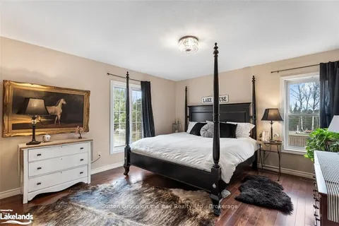 1041 SKYLINE Dr, Armour, ON P0A 1C0