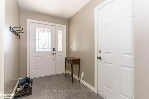 54 KILLDEER Cres, Bracebridge, ON P1L 1Z2