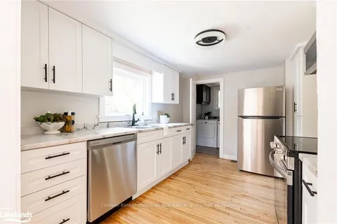 485 NORTH MARY LAKE Rd, Huntsville, ON P1H 1R9