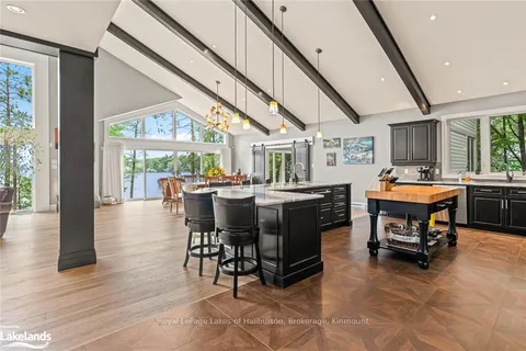 1827 CRYSTAL LAKE ROAD, Galway-Cavendish and Harvey, ON K0M 2A0