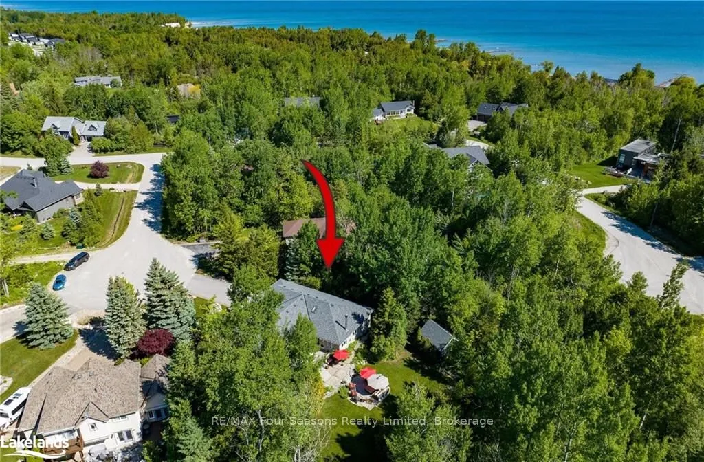 110 SCOTTS Crt, Blue Mountains, ON N0H 1J0