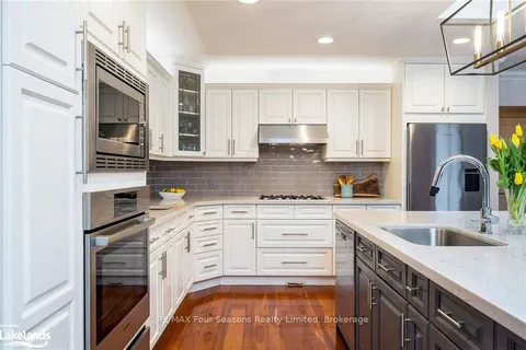 110 SCOTTS Crt, Blue Mountains, ON N0H 1J0