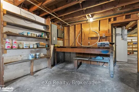 4866 HWY 124, Magnetawan, ON P0A 1P0