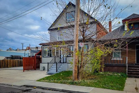 300 Balmoral Ave, Hamilton, ON L8L 7S4