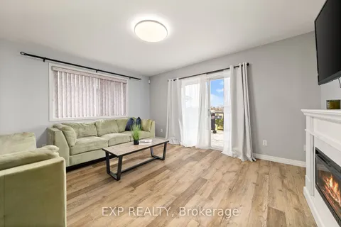 79 Oak Ridge Blvd, Belleville, ON K8N 5W9