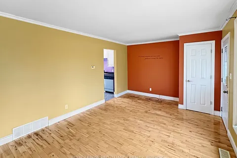51 Kildare Ave, Loyalist, ON K7N 1J1