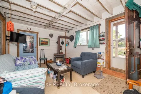 1197 LOWER SPRUCE HEDGE Rd, Greater Madawaska, ON K0J 1G0