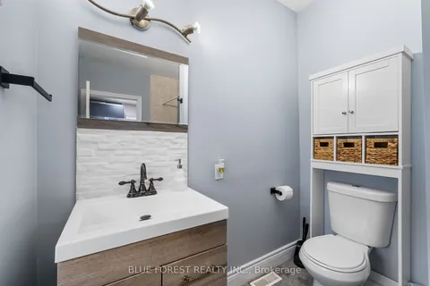 85 Brisbin St, London, ON N5Z 2L7