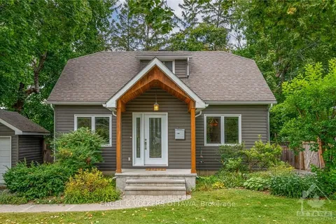 241 PLEASANT PARK Rd, Alta Vista and Area, ON K1H 5M4