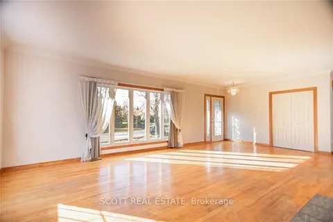 3546 B LINE Rd, Laurentian Valley, ON K8A 6W7