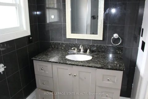 304 Nelson St, Brantford, ON N3S 4C8