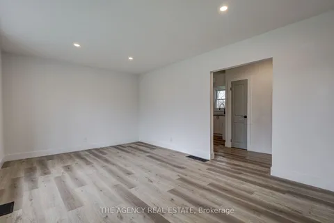 204 Symes St, Southwest Middlesex, ON N0L 1M0