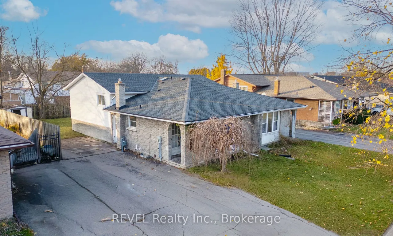 379 First Ave, Welland, ON L3C 5R3
