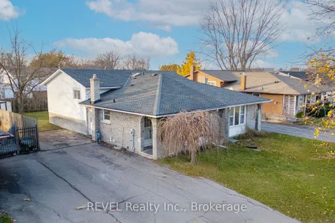 379 First Ave, Welland, ON L3C 5R3