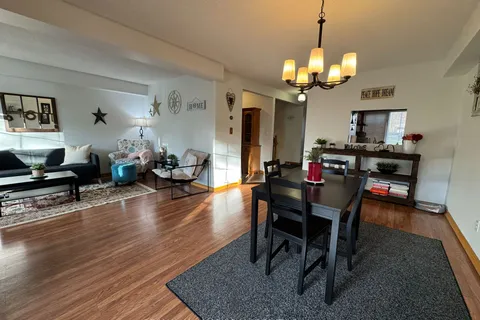 20 Liza Cres, Bracebridge, ON P1L 1G4