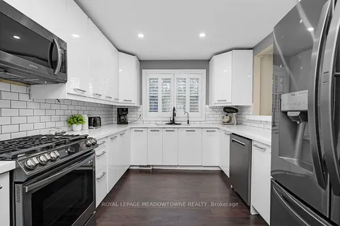 1434 Progreston Rd, Hamilton, ON L0R 1H3