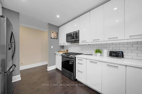 1434 Progreston Rd, Hamilton, ON L0R 1H3