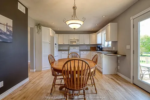 714645 MIDDLETOWN Line, Norwich, ON N4S 7W3