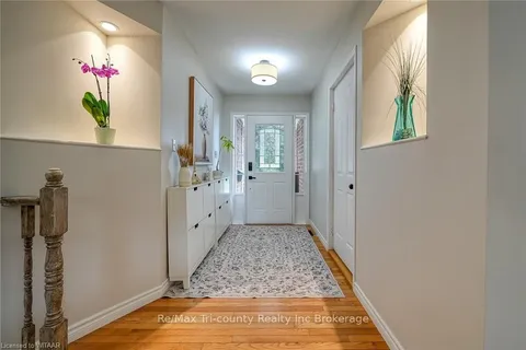 37 PRIMROSE Dr, Tillsonburg, ON N4G 5S7