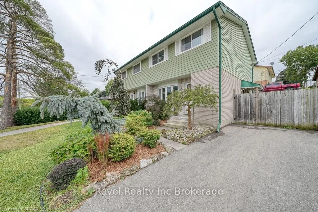 234 PARK Row, Woodstock, ON N4S 1W3