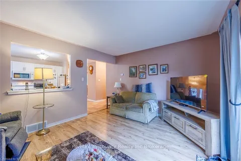 80 BECKETT Blvd, Tillsonburg, ON N4G 5N3