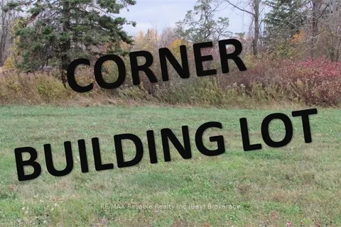 2 THIMBLEWEED Drive, Bluewater, ON N0M 1G0