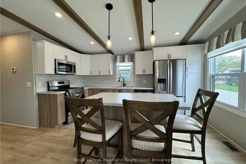 77683 BLUEWATER Highway, Bluewater, ON N0M 1G0