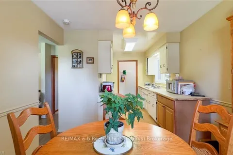 205 Spence Cres, West Perth, ON N0K 1N0
