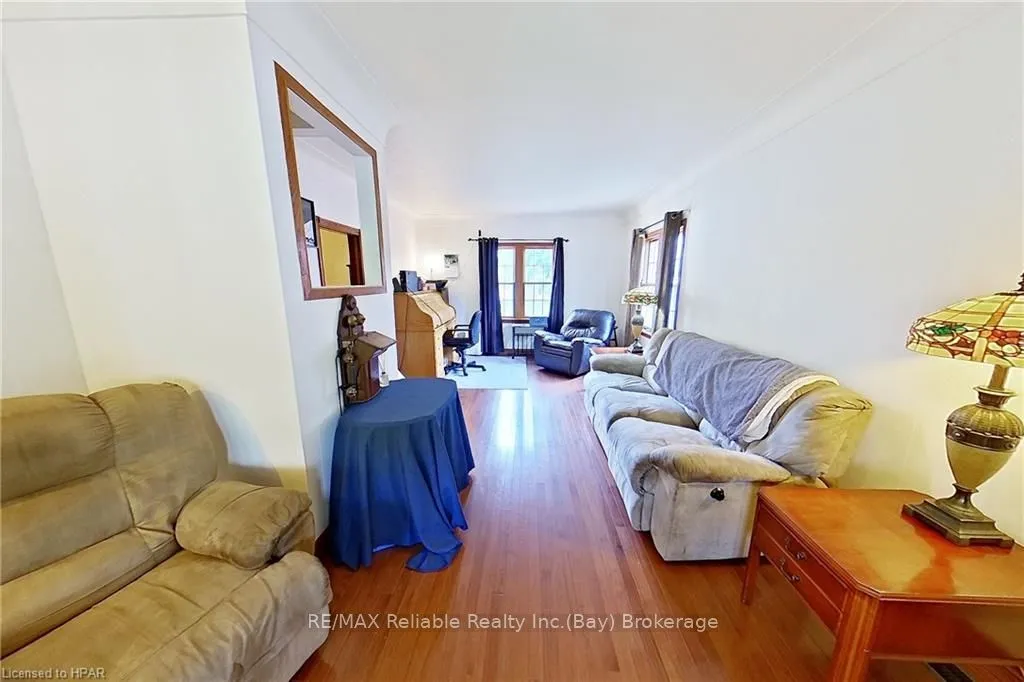 26 MAIN Street, Bluewater, ON N0M 1G0