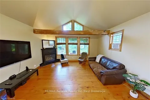 37980 DASHWOOD Rd, Bluewater, ON N0M 1N0