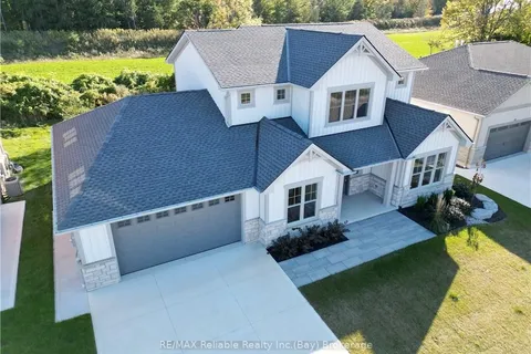8 THIMBLEWEED Drive, Bluewater, ON N0M 1G0