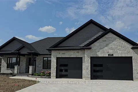 475 KEESO Lane, North Perth, ON N4W 0J3