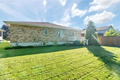 67 ALBERT St, West Perth, ON N0K 1N0