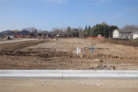 LOT 1 BRYANS Drive, Huron East, ON N0G 1H0