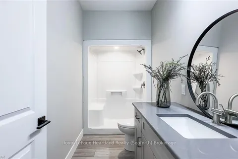 30 SILVER CREEK Rd, Huron East, ON N0K 1W0