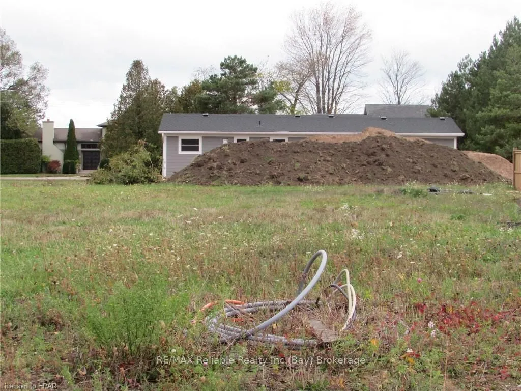 28 THIMBLEWEED Drive, Bluewater, ON N0K 1G0