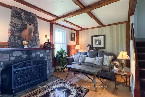 43 MITCHELL St, South Bruce, ON N0G 2S0