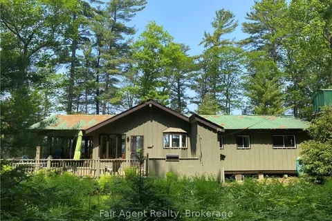 LT25 SANDY ISLAND, West Nipissing, ON P0H 2G0