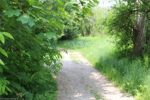 766 CAMPBELL Avenue, Kincardine, ON N2Z 1W1