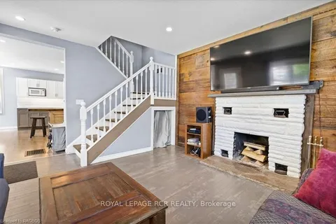 33 MILL Street, ON N0G 1Z0