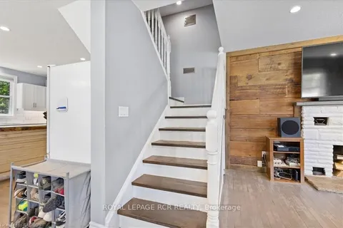 33 MILL Street, ON N0G 1Z0