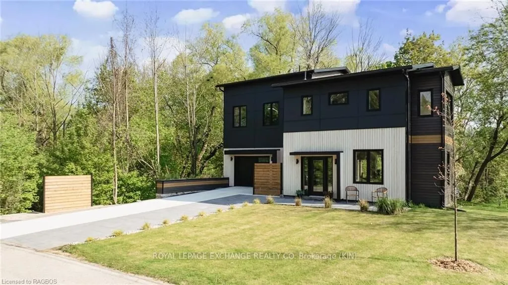 419 MECHANICS Ave, Kincardine, ON N2Z 2G6