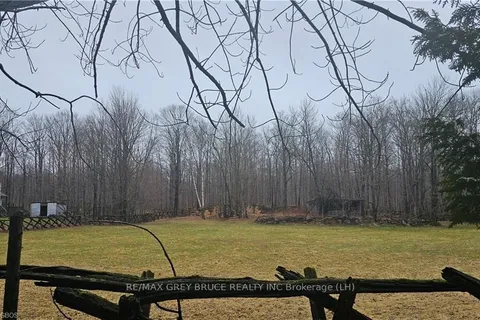 PT LT 1 CONCESSION RD 21, Georgian Bluffs, ON N0H 2T0