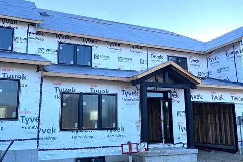 8 GOLF LINKS Road, Kincardine, ON N2Z 0G1
