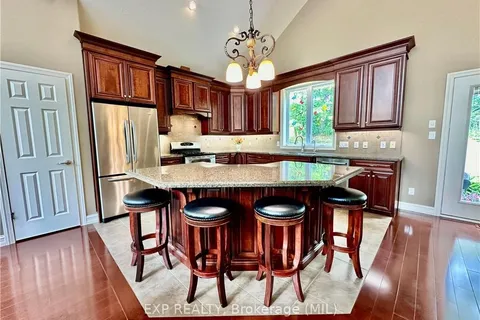 410 LAKE ROSALIND ROAD 4, Brockton, ON N4N 3B9