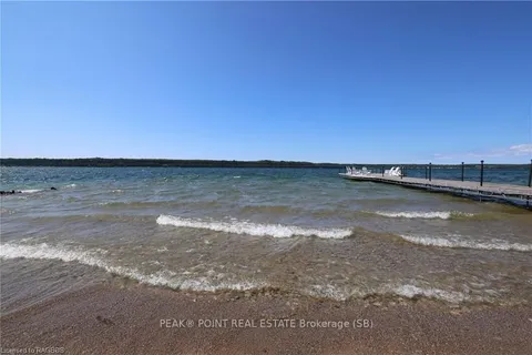 111 WILSON Dr, Georgian Bluffs, ON N0H 2T0