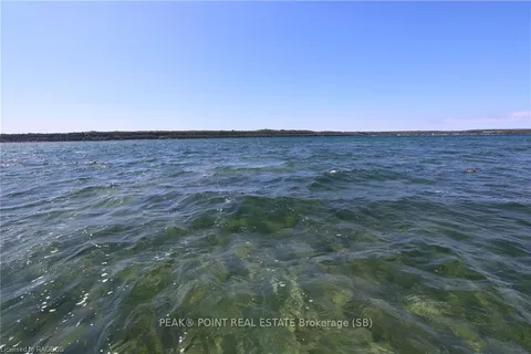 111 WILSON Dr, Georgian Bluffs, ON N0H 2T0