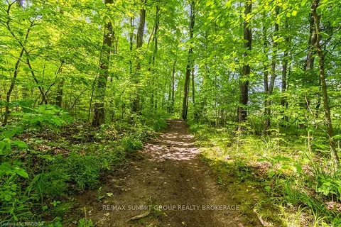 PART 6 KINBURN St, Grey Highlands, ON N0C 1E0