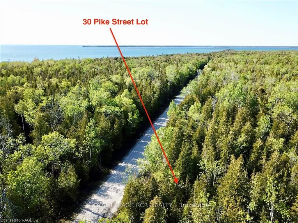 30 PIKE St, Northern Bruce Peninsula, ON N0H 1W0