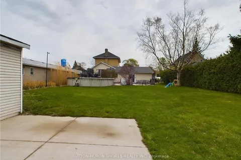 65 ALBERT Street, Saugeen Shores, ON N0H 2L0